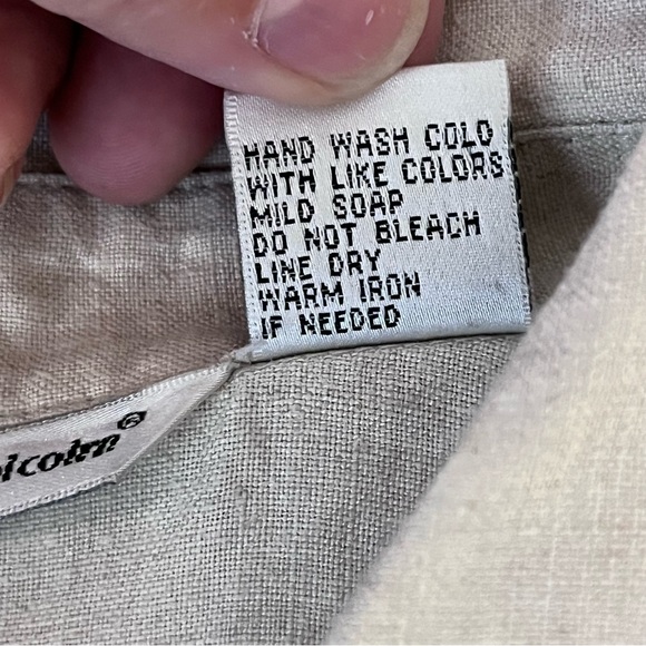 Vintage 90s Y2K Richard Malcolm tan embroidered Irish Linen button front shirt - Picture 7 of 12